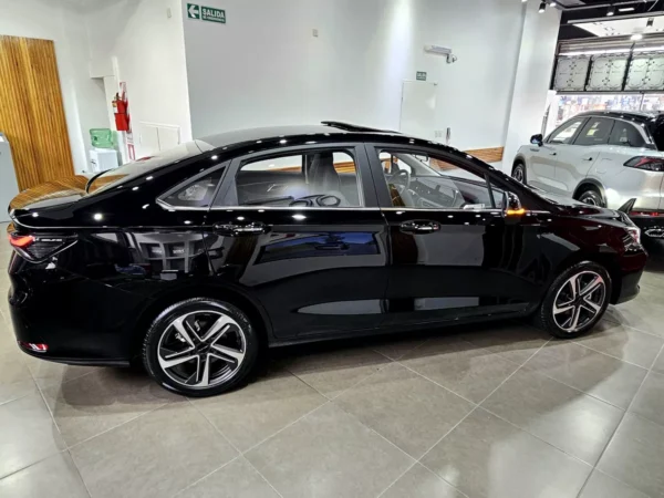 BAIC U5 Plus 1.5 Cvt - 2025 - Imagen 6