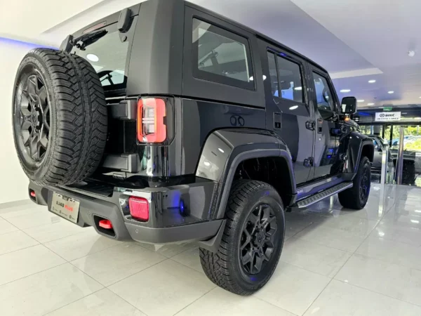 BAIC BJ 40 Plus 2.0 90.000 KM - Imagen 5